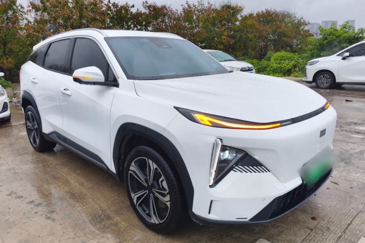 Used  L7 2023 1.5T 115 km MAX
