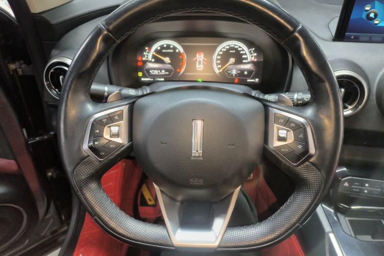 Used Wey VV7 2017 2.0T Flagship Edition
