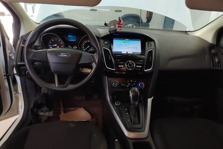 Used Ford Focus 2018 Hatchback Classic 1.6L Automatic Comfort Plus SmartDrive Edition