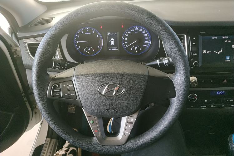 Used Hyundai Mistra 2016 1.8L Automatic Smart GLS
