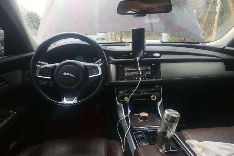 Used Jaguar XFL 2018 XFL 2.0T 250 PS Luxury Edition