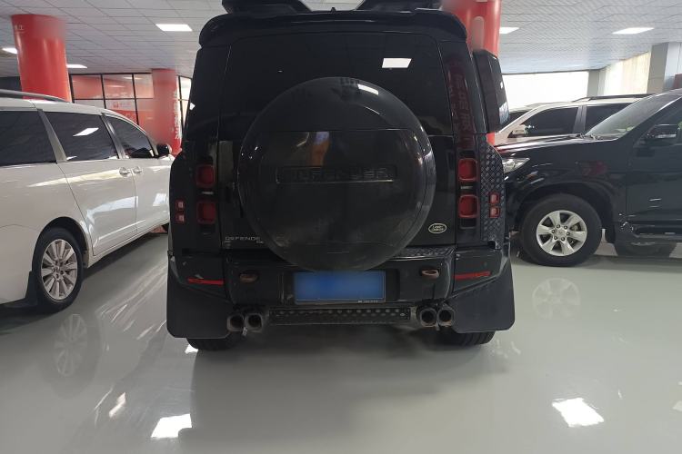 Used Land Rover Defender 2023 110 3.0T P400 Dark Edition
