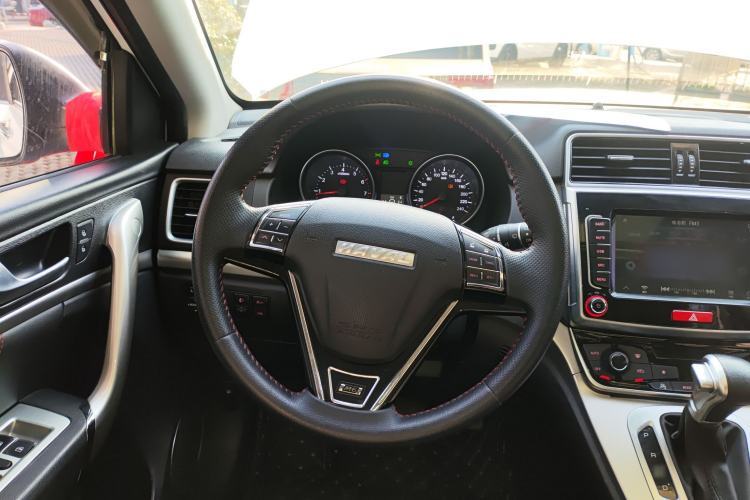 Used Haval M6 2019 1.5T DCT Two-Wheel Drive Elite Version China VI Standard
