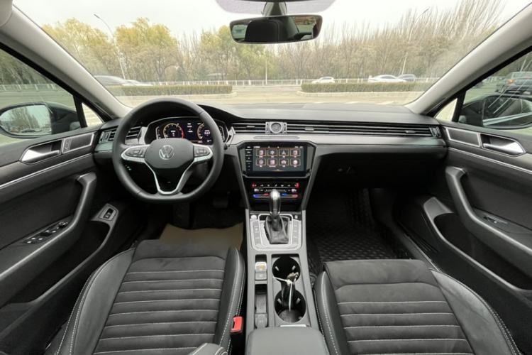 Used Volkswagen Magotan 2020 330TSI DSG Luxury Edition
