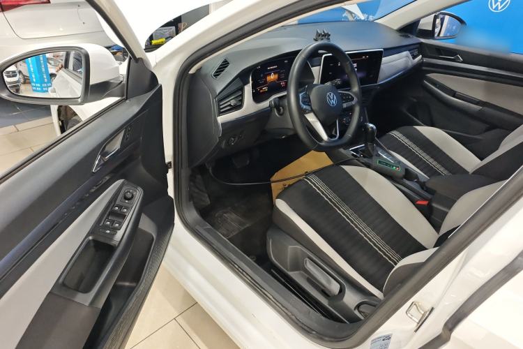 Used Volkswagen Bora 2023 200TSI DSG Comfort Edition
