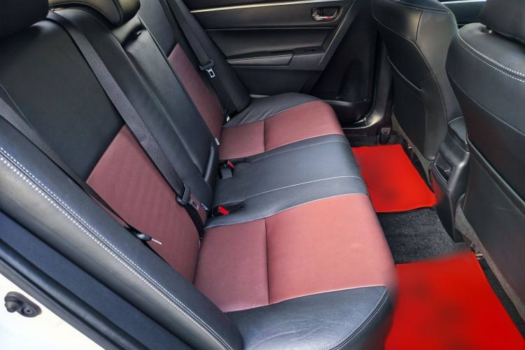 Used Toyota Corolla 2018 Dual-Engine 1.8L E-CVT Smart Edition
