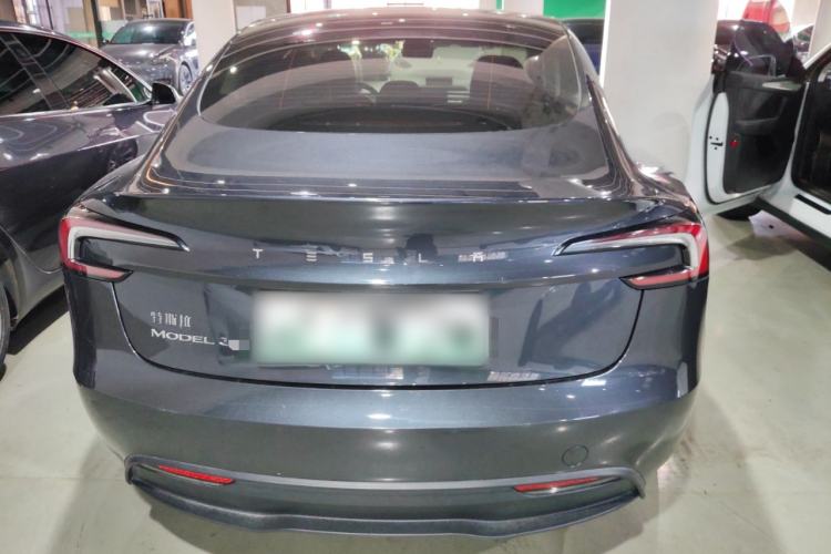 Used Tesla Model 3 2023 Long-Range All-Wheel-Drive Version
