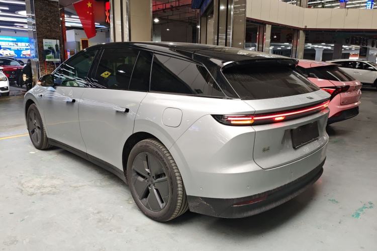 Used Li Auto Li Auto i6 2025 Model Two-Wheel-Drive Standard Type