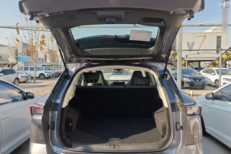 Used JETOUR Dashing 2025 1.5T DCT Luxury Edition
