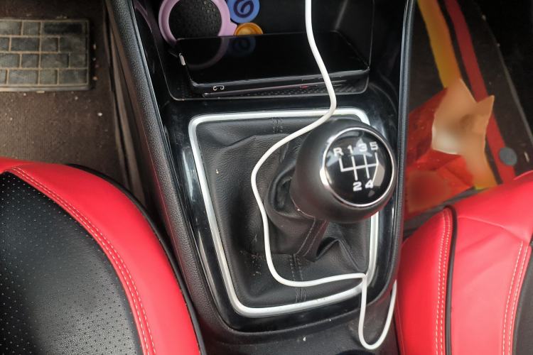 Used Roewe i5 2020 1.5L Manual 4G Connect Luxury Edition