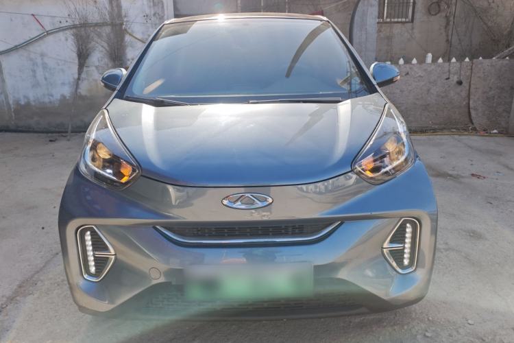 Used Chery Little Ant 2022 Sweet Pink Edition Half-Sugar Version Lithium Iron Phosphate 29.2 kWh 30 kW 301 km
