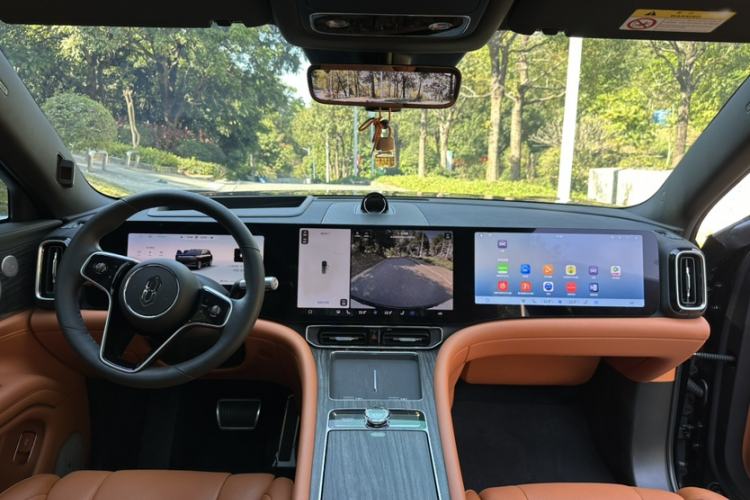 Used Hima AITO M9 2025 Extended-Range Ultra Version 52 kWh 6-Seater
