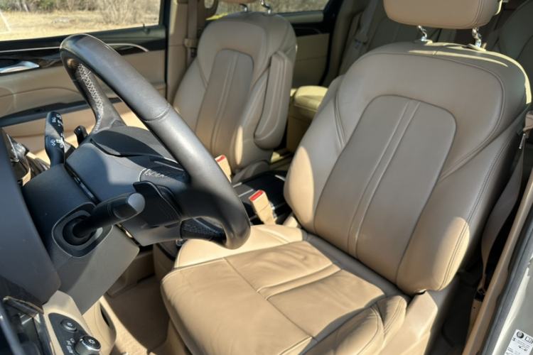 Used Buick GL8 2018 ES 28T Flagship Model China VI Standard
