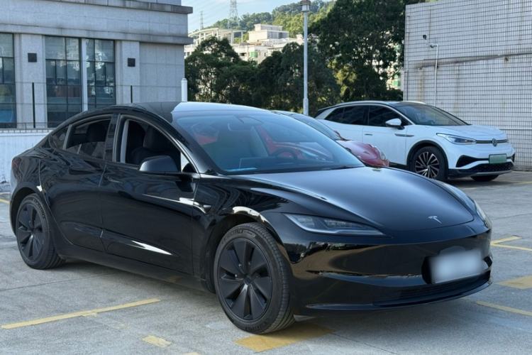 Used Tesla Model 3 2023 Rear-Wheel-Drive Version
