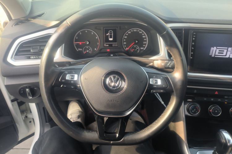 Used Volkswagen T-ROC 2020 280TSI DSG Two-Wheel-Drive Elite Version