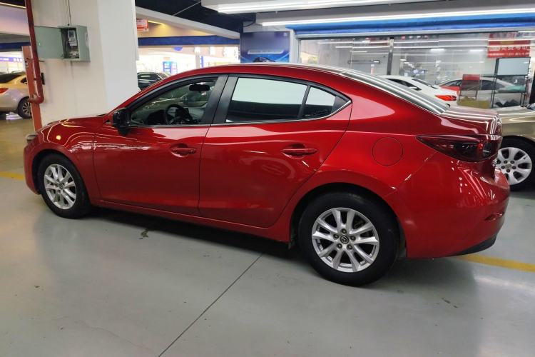 Used Mazda Mazda 3 Axela 2017 Sedan 1.5L Automatic Luxury Model Emission Standard China V

