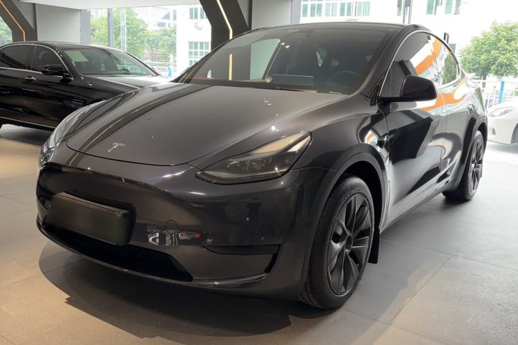 Used Tesla Model Y 2024 Rear-Wheel-Drive Version