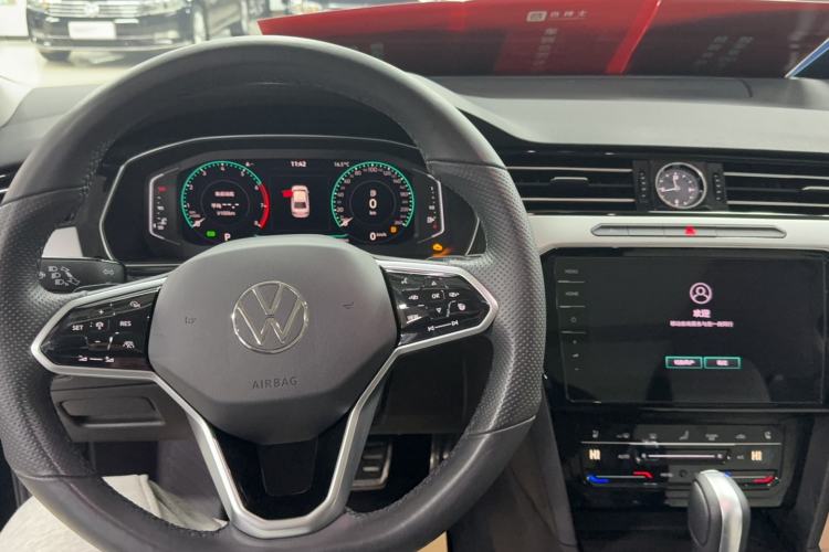 Used Volkswagen Magotan 2023 2 Million Units Commemorative Edition 330TSI DSG Luxury Version