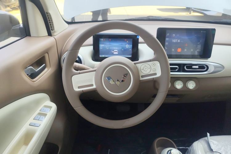 Used Wuling Hongguang MINIEV 2025 Four-Door Version Zhenxiang+ Edition
