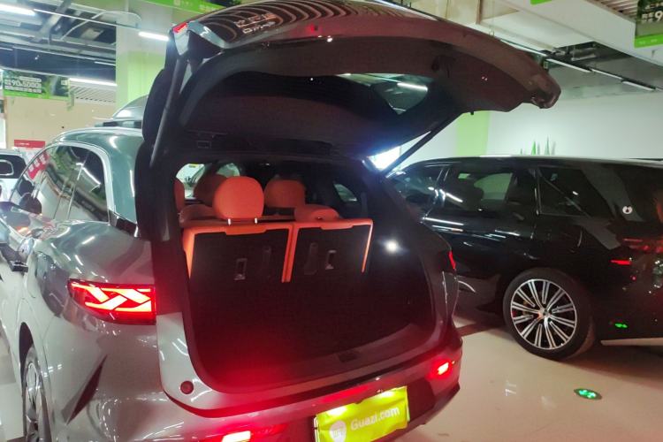 Used BYD Tang L 2025 DM 175KM Drone Player Edition