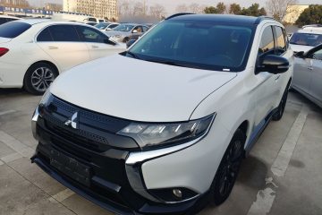 Used Mitsubishi Outlander 2021 2.4L 4x4 DynaDrive Edition 5 Seats