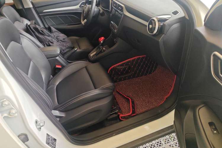 Used MG ZS 2017 1.5L Automatic Luxury Internet Edition
