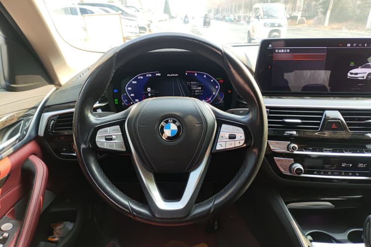 Used BMW 5 Series 2021 525Li Luxury Package
