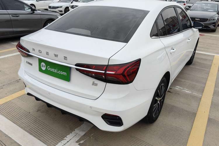 Used Roewe i5 2021 Revised Version 1.5L CVT Diamond Edition
