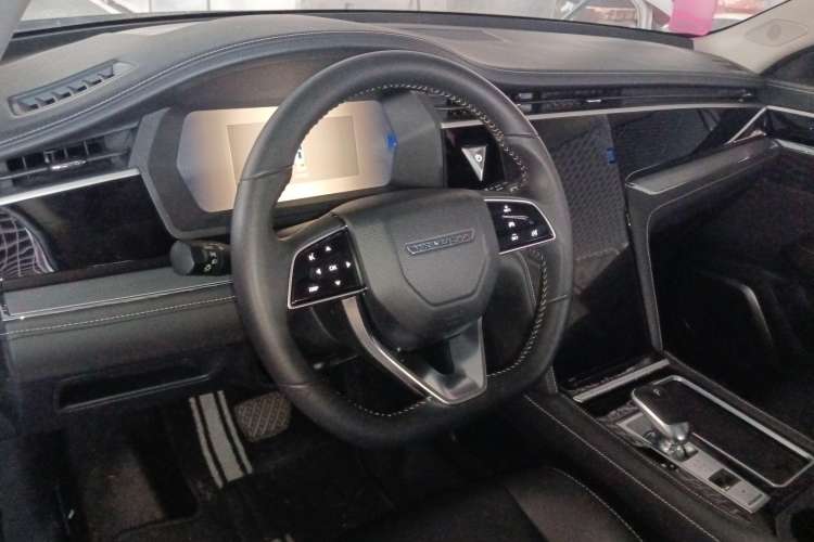 Used Venucia Star 2023 260T Starful Achievement Edition Pro
