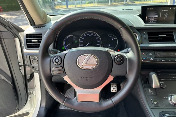 Used Lexus CT 2017 CT200h Comfort Edition Monochrome China V Standard