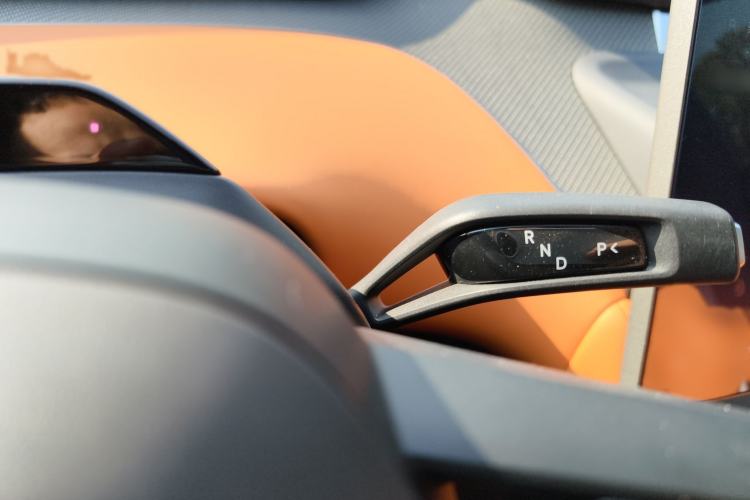 Used  YU7 2025 Ultra-Long Range High-Performance All-Wheel-Drive Max Edition
