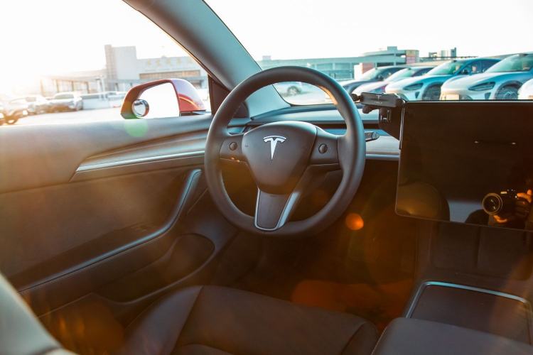 Used Tesla Model 3 2021 Standard Range Rear-Drive Upgraded Version
