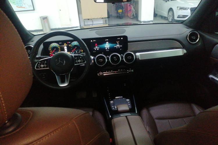 Used Mercedes-Benz GLB 2023 Refreshed GLB 200 Dynamic Edition