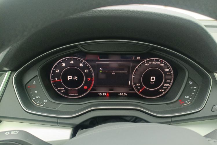 Used Audi Q5L 2020 Updated 40 TFSI Prestige Fashion Edition
