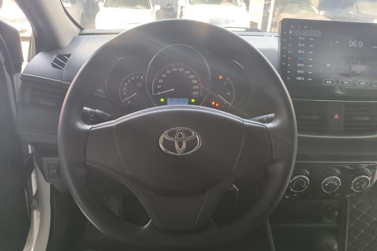 TDK.VehicleDetails.img