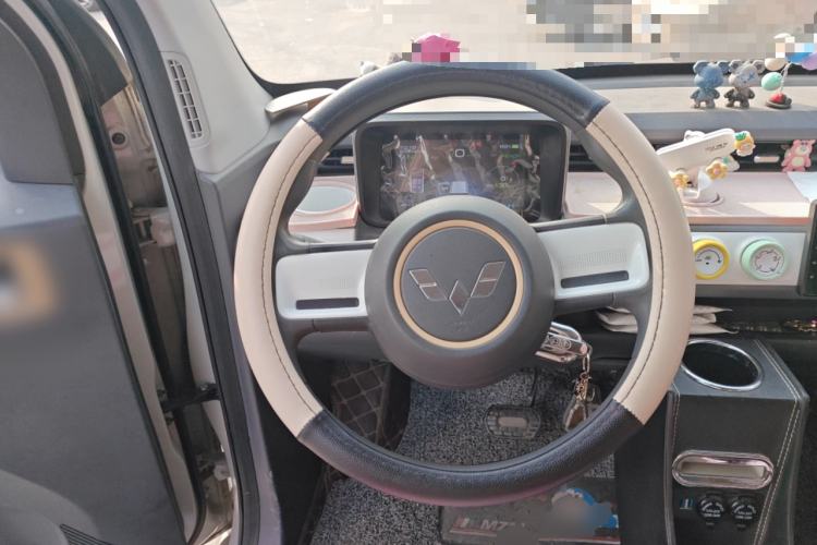 Used Wuling Hongguang MINIEV 2022 GAMEBOY 200km Gaming Edition with Lithium Iron Phosphate
