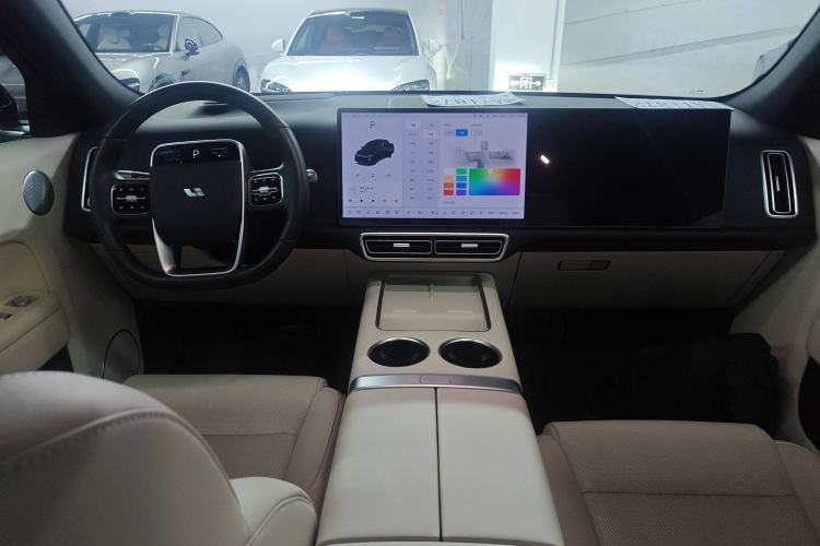 Used Li Auto L7 2023 Pro Model
