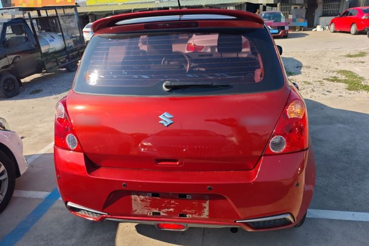 Used Suzuki Swift 2014 1.5L Automatic Fashion Edition
