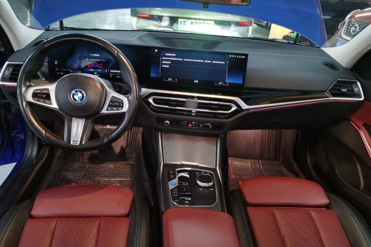 Used BMW i3 2022 eDrive 35 L
