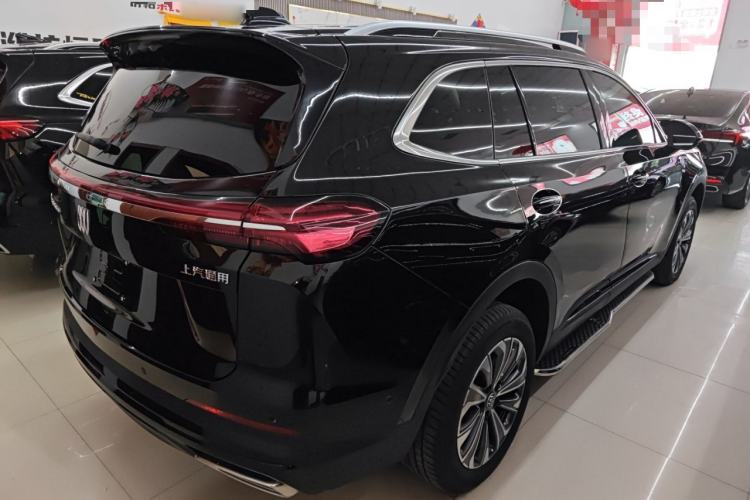 Used Buick Envision 2025 Encore Plus 28T Two-Wheel-Drive Platinum Edition