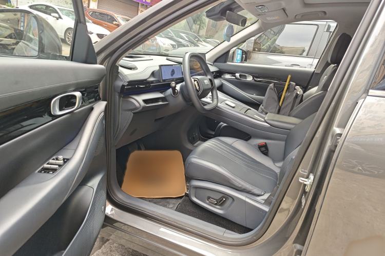 Used  E5 2024 530km Starship Edition
