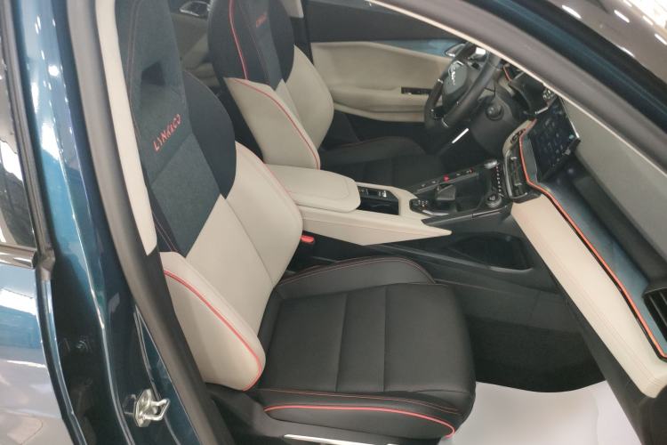 Used Lynk & Co 06 2020 1.5T YAO Halo
