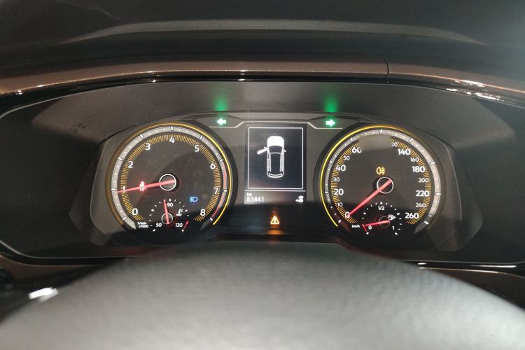 Used Volkswagen Tharu 2019 280TSI Two-Wheel Drive Luxury Version China VI Standard
