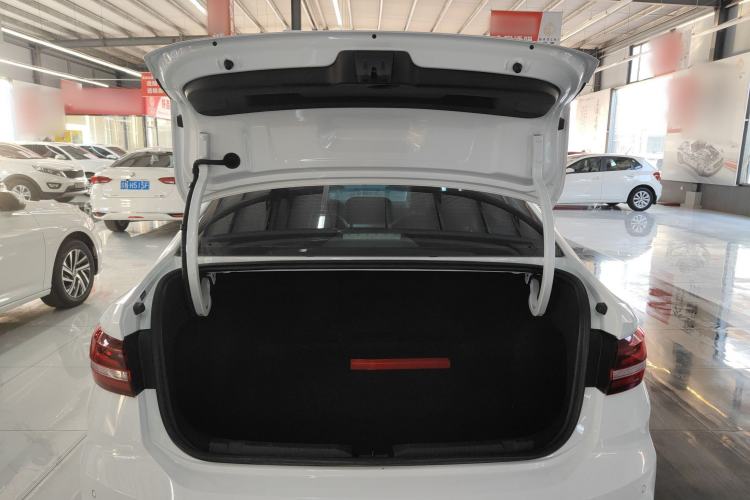 Used Volkswagen Lavida 2023 Revised Version 1.5L Automatic – Full-Option Edition
