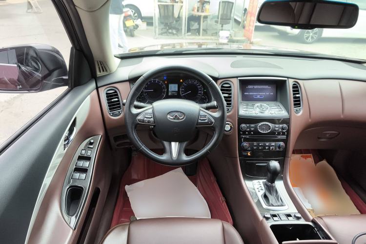 Used Infiniti QX50 2015 2.5L Enjoyment Edition
