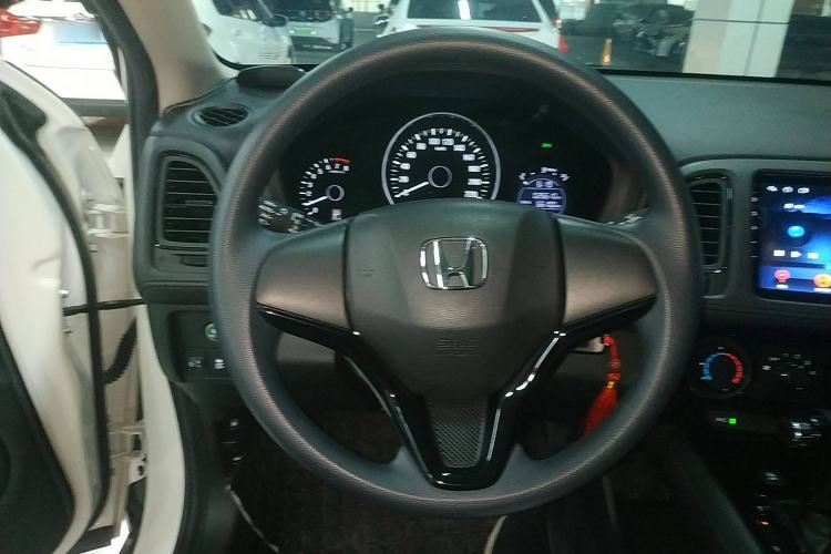Used Honda Vezel 2020 1.5L CVT Elite Edition
