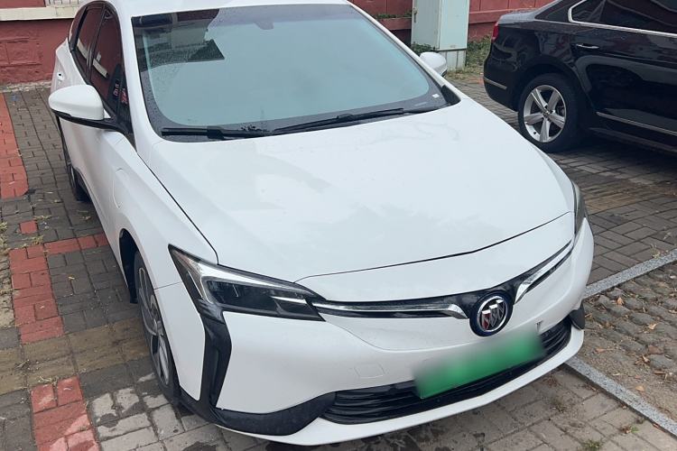 Used Buick Velite 6 2019 Connected Fashion Model
