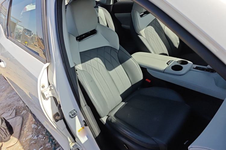 Used Changan UNI-Z New Energy 2024 Blue Whale Smart Electric iDD 125km Excellence Model
