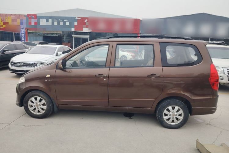 Used Wuling Hongguang 2014 1.5L S Standard Version
