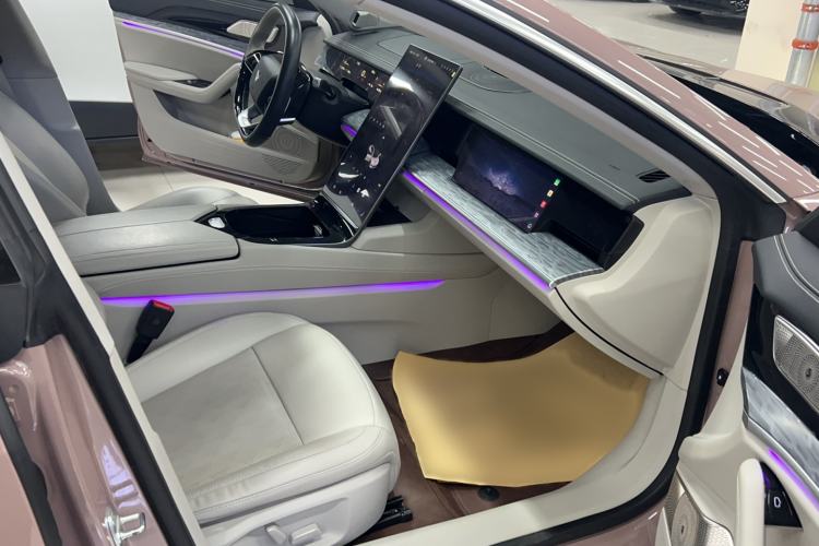 Used NETA S 2022 Extended-Range Version 1160 km Range Rear-Wheel Drive Mid-Grade